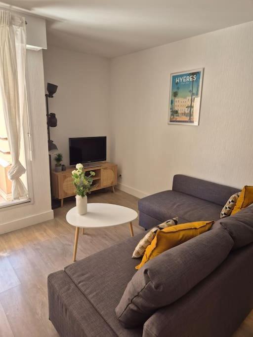 Appartement T2 - Hyeres Gare Buitenkant foto
